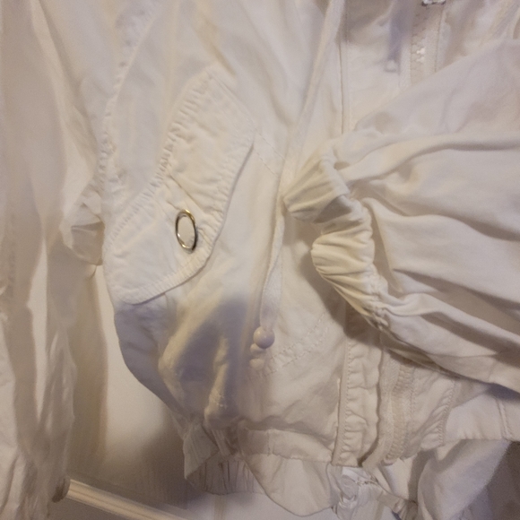 Urban Behavior white crop jacket - Picture 5 of 15